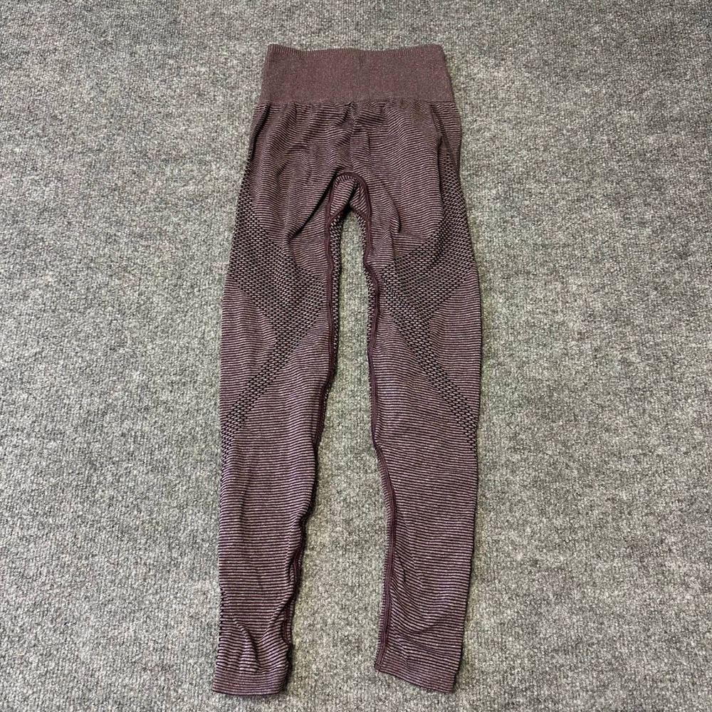 Gymshark Leggings Womens Size XS Purple Seamless High Waisted Compression Mesh